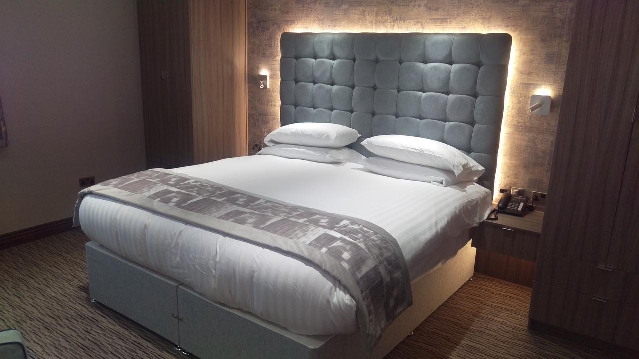 Best Western Plus Pastures Hotel Doncaster Esterno foto